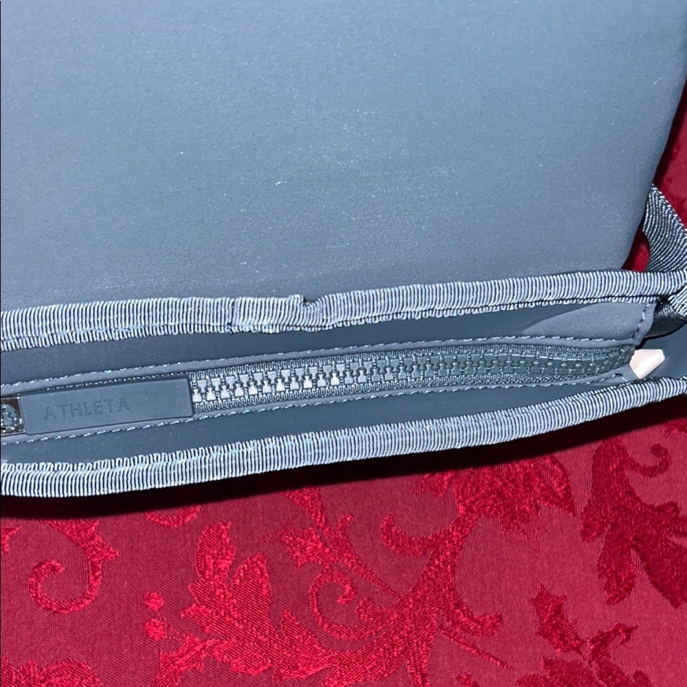 Athleta NWT BLUE Belt Bag BLUE - Picture 4 of 8